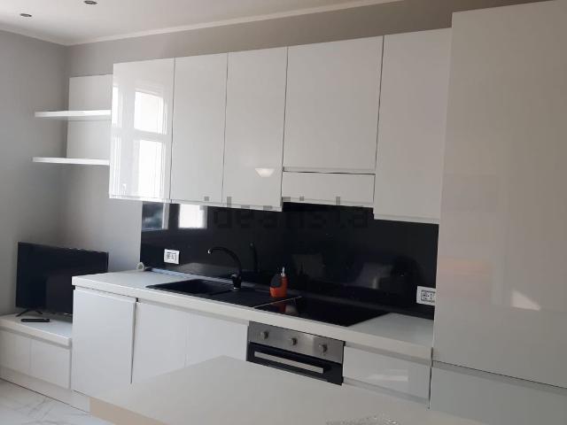 Appartamento in affitto di 48 m² in Via Emilia Est