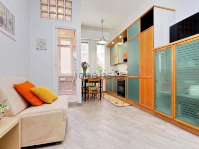 Appartamento in affitto di 48 m² in Via Mirandola