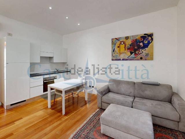 Appartamento in affitto di 48 m² in Via Parmigianino