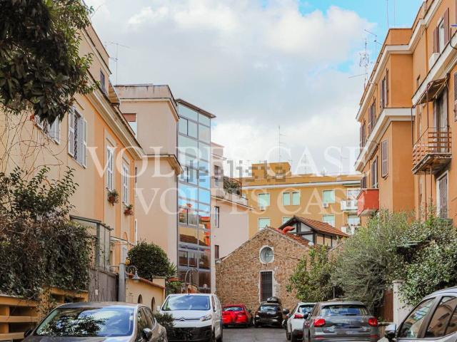 Appartamento in affitto di 48 m² in Via Rossano