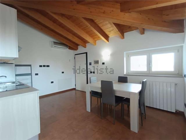 Appartamento in affitto di 48 m² in Via Sirio