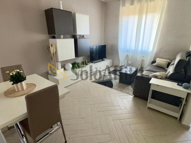 Appartamento in affitto di 48 m² in Viale Rimembranze, 1191