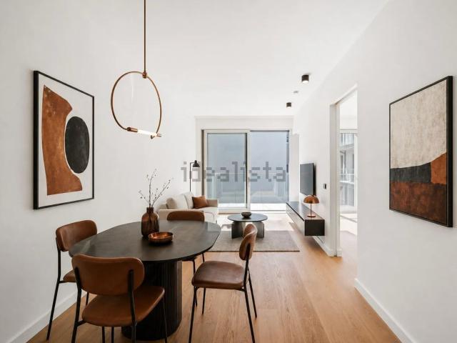 Appartamento in affitto di 49 m² in Via Ulrico Hoepli