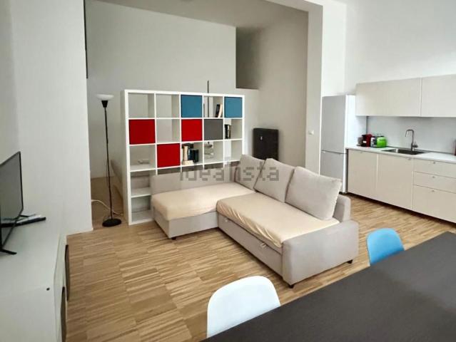 Appartamento in affitto di 53 m² in Via Nicola D&apos Apulia, 11