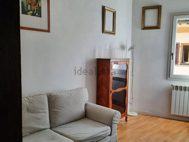 Appartamento in affitto di 50 m² in Borgo Tegolaio, 23