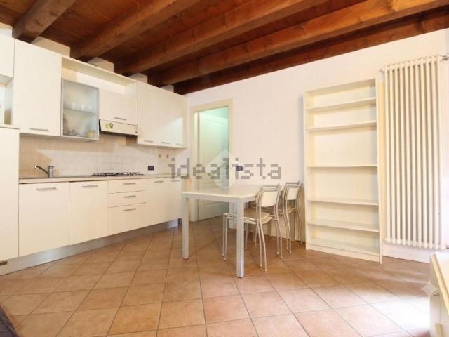 Appartamento in affitto di 50 m² in Corso Padova, 12