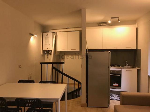 Appartamento in affitto di 50 m² in Vicolo al Porto, 15