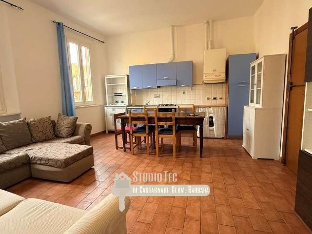 Appartamento in affitto di 50 m² in Via Vincenzo Carrari, 1