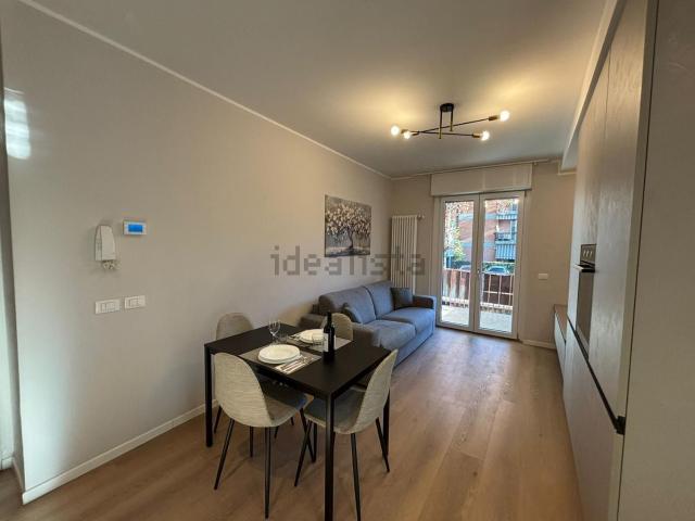 Appartamento in affitto di 50 m² in Via Carlo Carinelli, 2