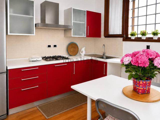 Appartamento in affitto di 50 m² in Via Centoversuri