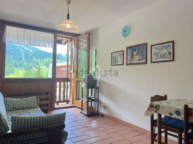 Appartamento in affitto di 50 m² in Via Del Colle, 58