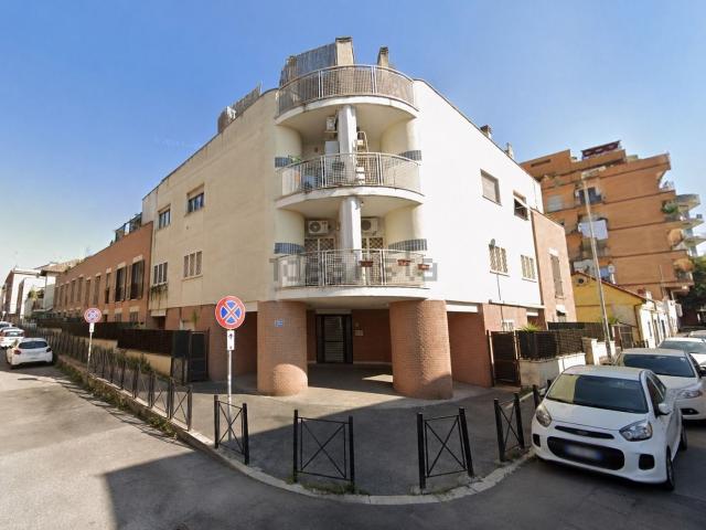 Appartamento in affitto di 50 m² in Via Dionigi Periegete