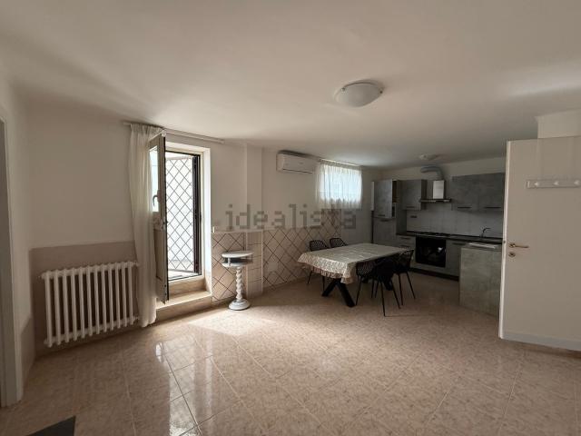 Appartamento in affitto di 50 m² in Via Emilio Colombo, 70