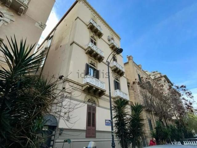 Appartamento in affitto di 50 m² in Via Enrico Albanese, 104