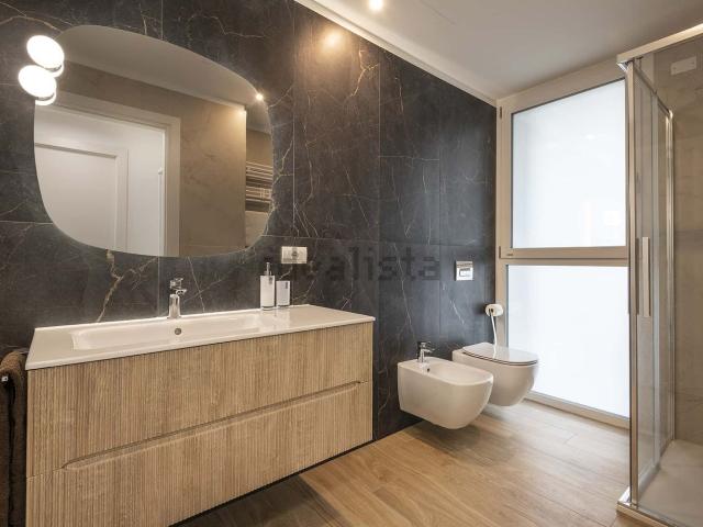 Appartamento in affitto di 50 m² in Via Ermenegildo Cantoni, 5