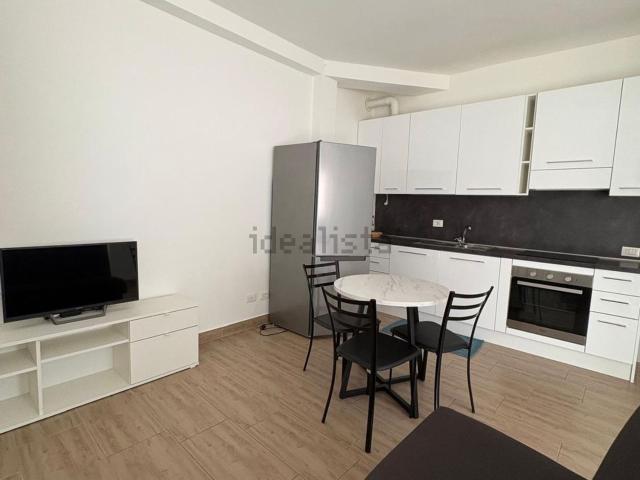 Appartamento in affitto di 50 m² in Via Giovanni Antonio Amadeo, 14