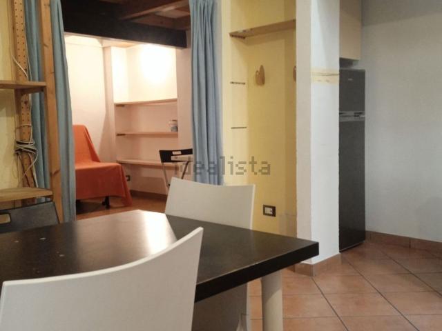 Appartamento in affitto di 50 m² in Via Giuseppe Petroni