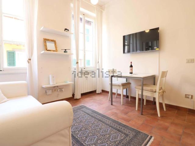 Appartamento in affitto di 50 m² in Via Laura