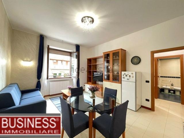 Appartamento in affitto di 50 m² in Via Pellegrino Rossi, 28