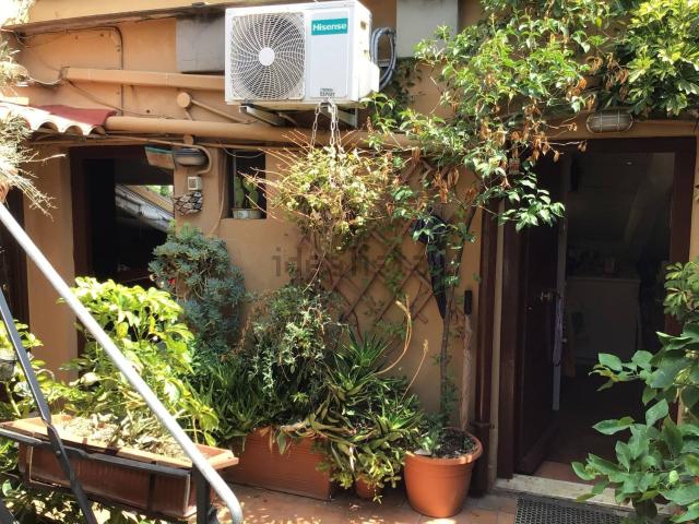 Appartamento in affitto di 50 m² in Via Sant&apos Alberto Magno, 1