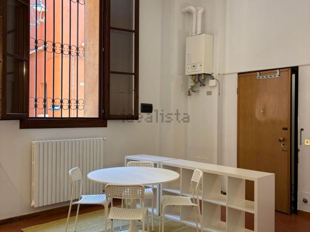 Appartamento in affitto di 50 m² in Via Saragozza
