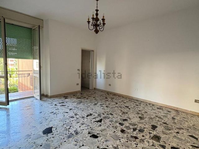 Appartamento in affitto di 50 m² in Viale A. Gramsci, 345