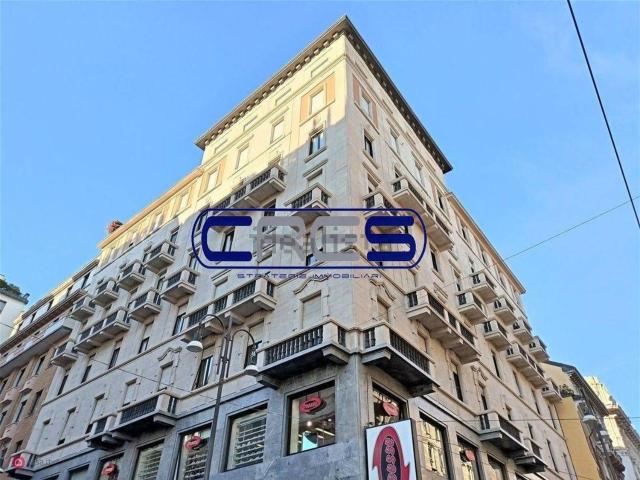 Appartamento in affitto di 512 m² in Piazza Santa Maria Beltrade