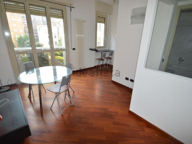 Appartamento in affitto di 51 m² in Via Trebazio, 6