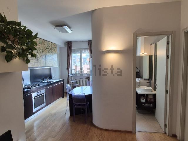 Appartamento in affitto di 51 m² in Via Ettore Troilo, 4