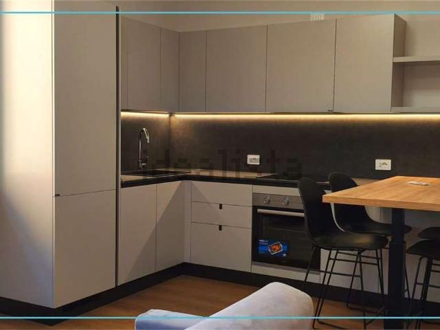 Appartamento in affitto di 51 m² in Via Maironi Giovanni da Ponte, 64