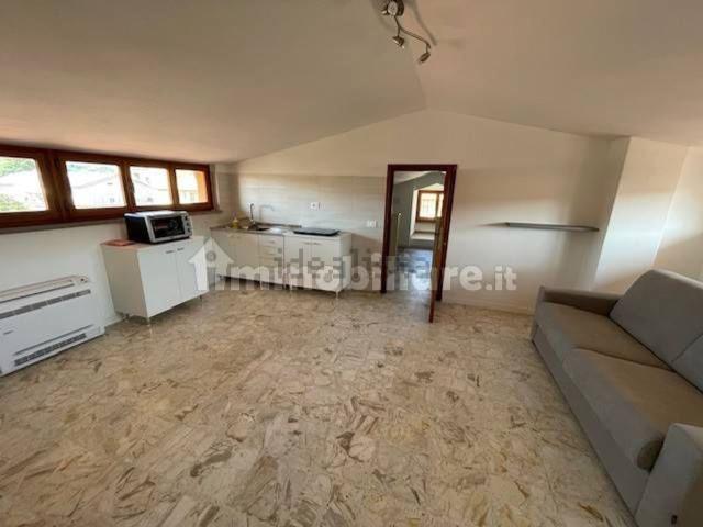 Appartamento in affitto di 51 m² in Via Martiri della Libertà