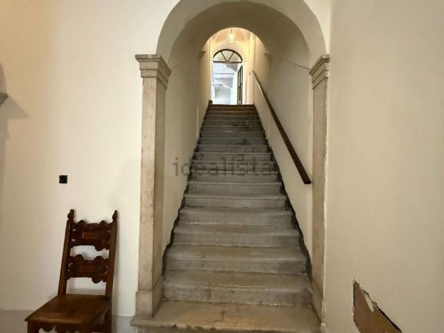 Appartamento in affitto di 51 m² in Via San Pietro