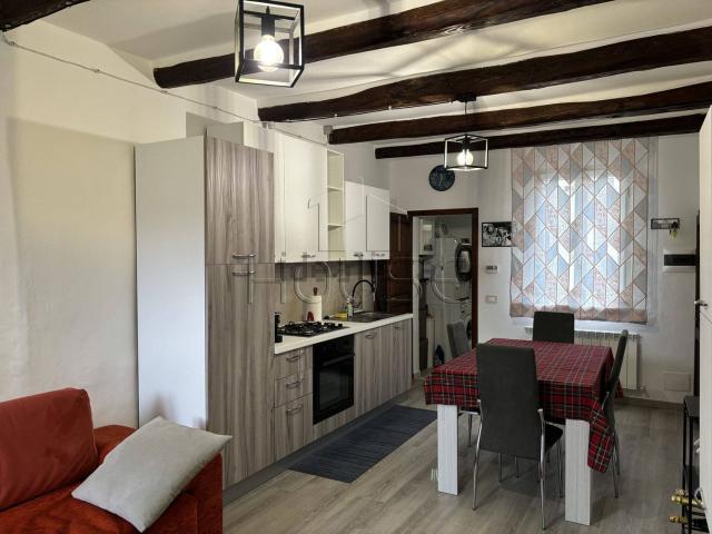 Appartamento in affitto di 51 m² in Via Soli