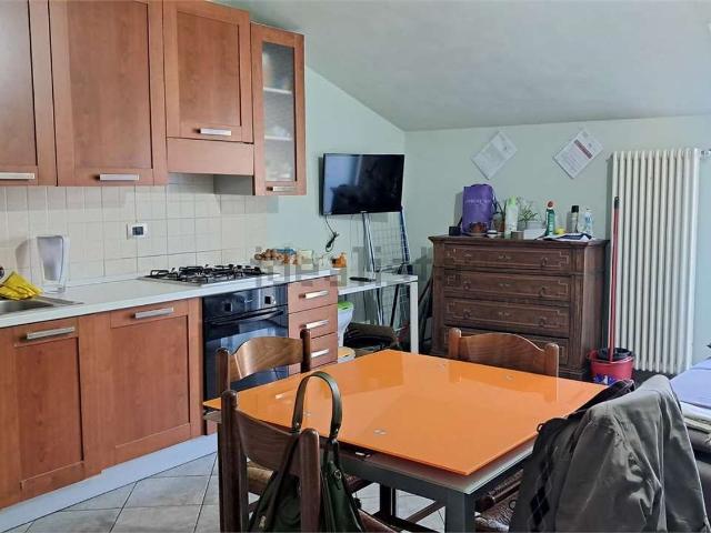 Appartamento in affitto di 52 m² in Via Volturno, 19