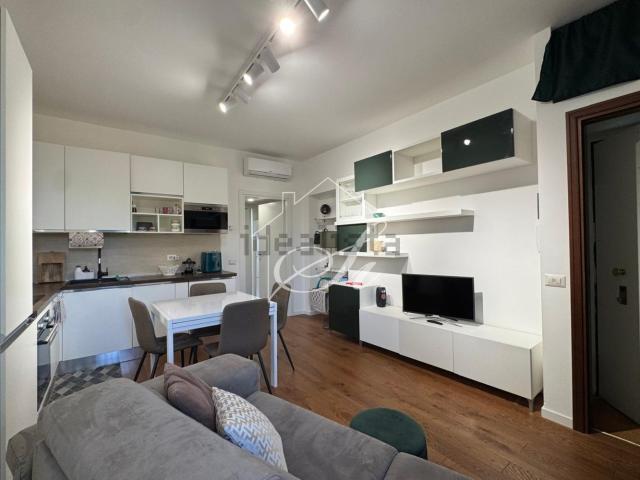 Appartamento in affitto di 52 m² in Via Cesare Ajraghi, 26