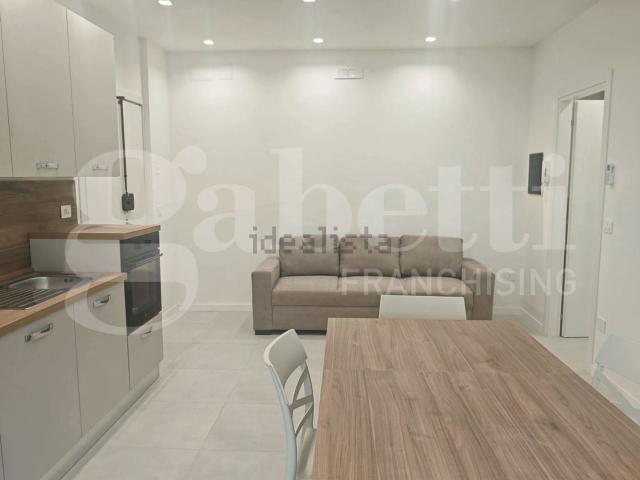 Appartamento in affitto di 52 m² in Via Colonia Giulia, 61