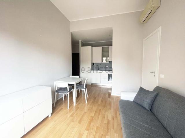 Appartamento in affitto di 52 m² in Via degli Imbriani, 18