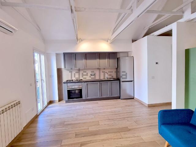 Appartamento in affitto di 52 m² in Via del Porto Fluviale, 67
