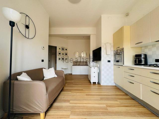 Appartamento in affitto di 52 m² in Via Francesco Cilea, 5