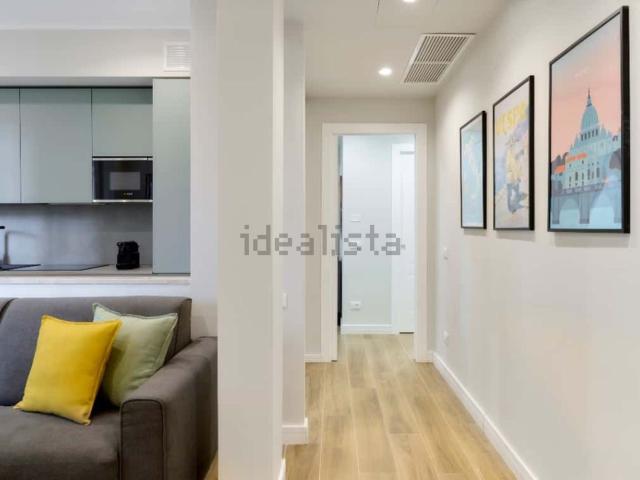 Appartamento in affitto di 52 m² in Via Giulia di Gallese, 4