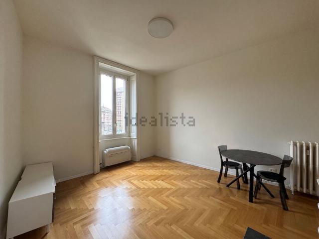 Appartamento in affitto di 57 m² in Piazza Caiazzo, 3