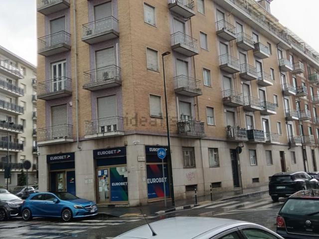 Appartamento in affitto di 57 m² in Via Vittorio Asinari di Bernezzo, 137