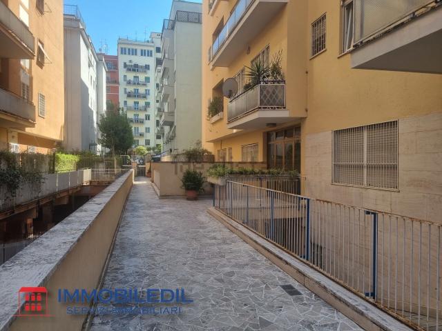 Appartamento in affitto di 57 m² in Via Alfredo Casella