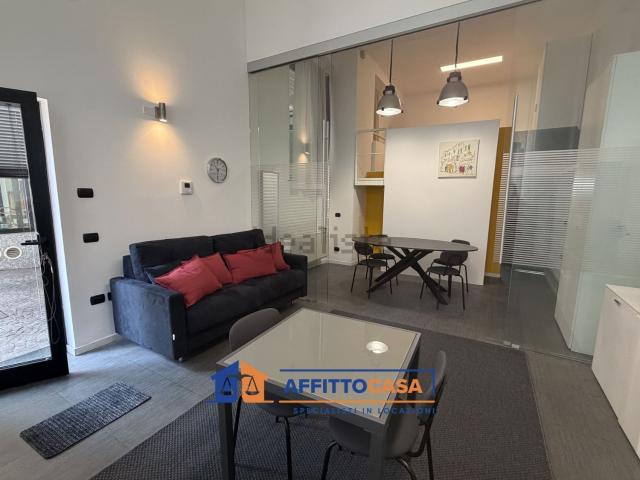 Appartamento in affitto di 57 m² in Via Andrea Salaino, 7