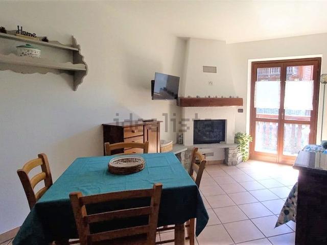 Appartamento in affitto di 57 m² in Via dei Laghi, 23