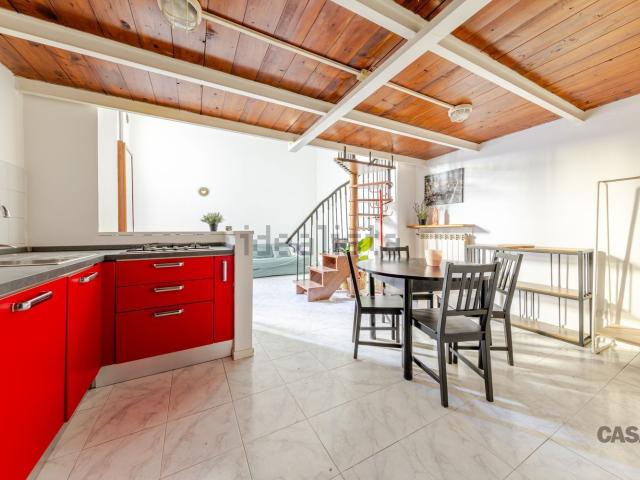 Appartamento in affitto di 57 m² in Via Martiri Oscuri, 12