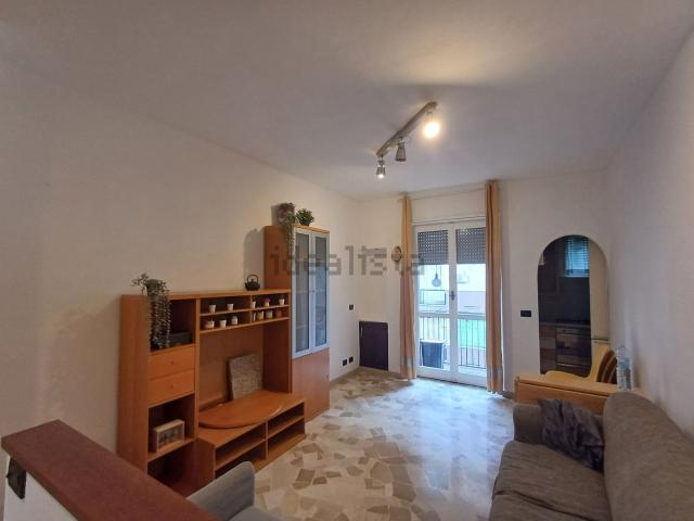Appartamento in affitto di 57 m² in Via Pompeo Cambiasi, 14