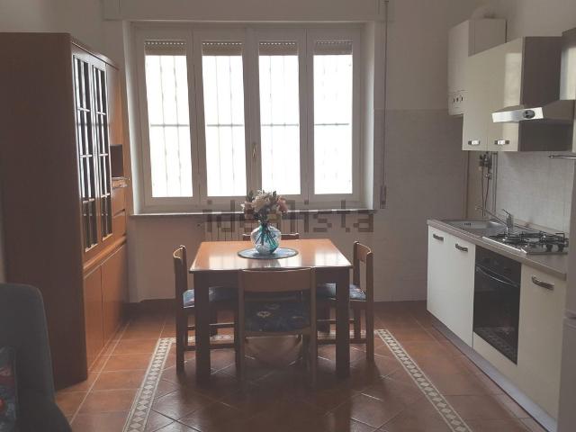 Appartamento in affitto di 57 m² in Via SP187