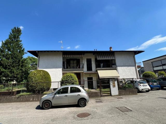 Appartamento in affitto di 54 m² in Via E. Ferrario, 1