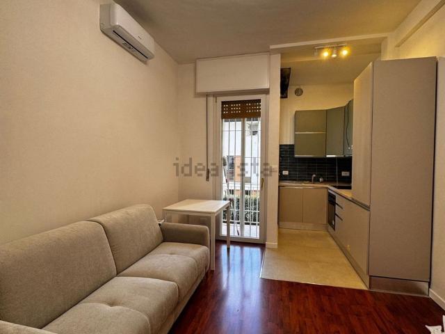 Appartamento in affitto di 54 m² in Via Giuseppe Massarenti, 26